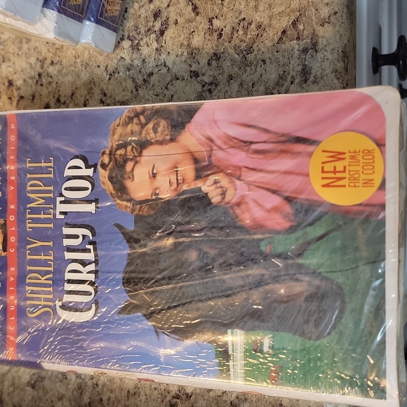 SHIRLEY TEMPLE CLASSIC VHS LOT - Picture 2 of 11
